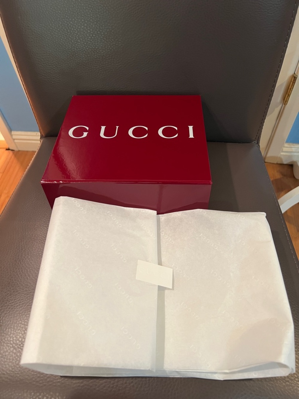 Gucci belt storage box